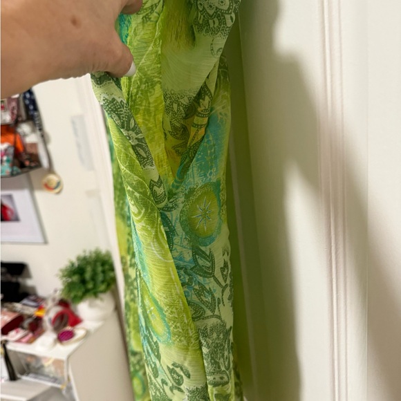 Susan Graver sheer handkerchief , fliral Patterned Top. Boho. 2 X - Picture 8 of 9